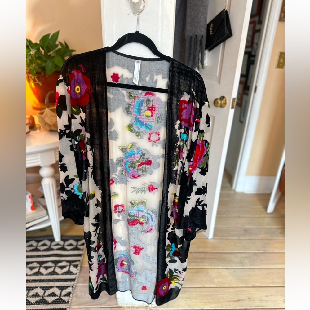 Anthropologie Floral Velvet Kimono Tunic